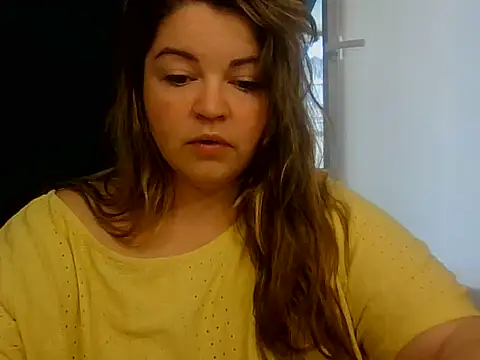 cute  cherry online show from July 21, 10:17 am
