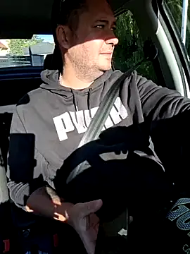 Snapshot of nemes2 chatting on October 27, 7:45 am nemes2 online show from October 27, 7:45 am