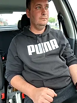 Snapshot of nemes2 chatting on November 8, 1:11 pm nemes2 online show from November 8, 1:11 pm