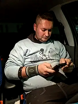 Snapshot of nemes2 chatting on November 25, 3:45 pm nemes2 online show from November 25, 3:45 pm