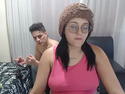 Snapshot of youth_lust69 chatting on January 22, 4:44 am youth lust69 online show from January 22, 4:44 am