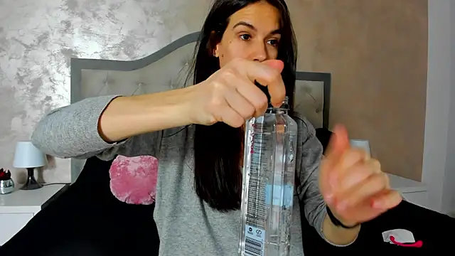 JennaMyers online show from April 8, 7:03 pm