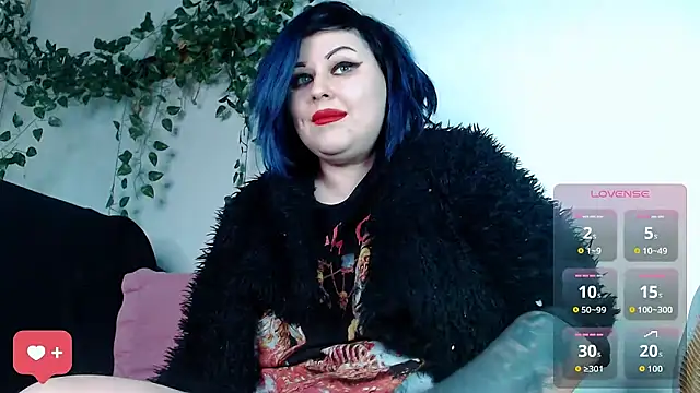 Snapshot of Psychobitch7 chatting on December 20, 10:00 am Psychobitch7 online show from December 20, 10:00 am