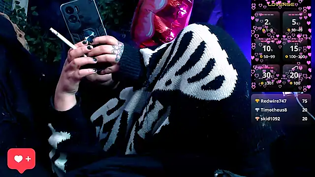 Snapshot of Psychobitch7 chatting on February 11, 10:15 pm Psychobitch7 online show from February 11, 10:15 pm