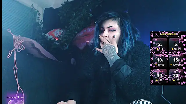 Snapshot of Psychobitch7 chatting on February 18, 11:11 pm Psychobitch7 online show from February 18, 11:11 pm