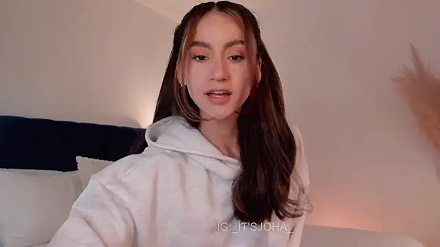  Amatista online show from February 21, 4:19 pm