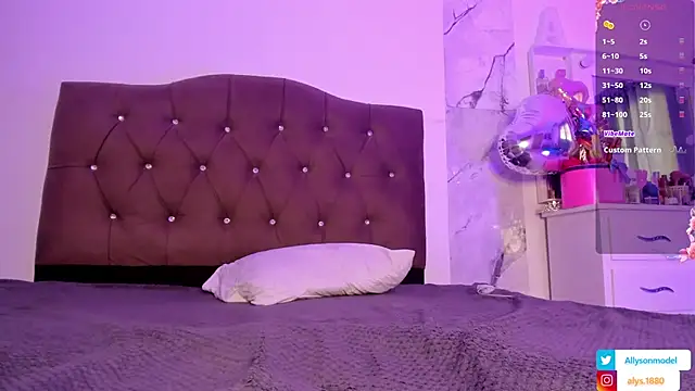 Snapshot of alysson_18 chatting on February 10, 1:04 pm alysson 18 online show from February 10, 1:04 pm