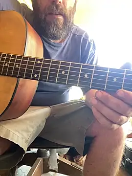 Snapshot of Charlie-N-Bubblez chatting on March 20, 8:51 pm Charlie-N-Bubblez online show from March 20, 8:51 pm