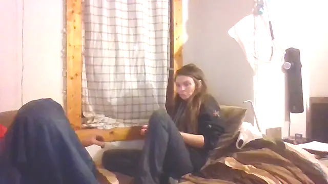 Snapshot of Dalton2288 chatting on February 13, 12:39 am Dalton2288 online show from February 13, 12:39 am