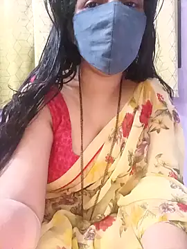 Snapshot of Rising_Smiler chatting on December 23, 5:22 pm Rising Smiler online show from December 23, 5:22 pm