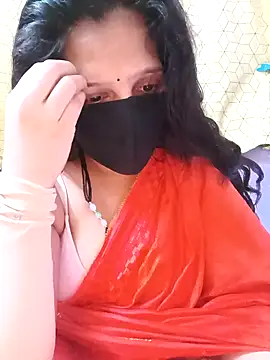 Snapshot of Rising_Smiler chatting on January 1, 5:55 pm Rising Smiler online show from January 1, 5:55 pm