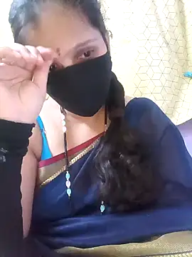 Snapshot of Rising_Smiler chatting on January 10, 5:24 pm Rising Smiler online show from January 10, 5:24 pm