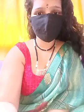 Snapshot of Rising_Smiler chatting on January 11, 9:26 am Rising Smiler online show from January 11, 9:26 am