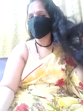 Snapshot of Rising_Smiler chatting on January 12, 6:16 pm Rising Smiler online show from January 12, 6:16 pm