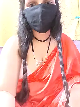 Snapshot of Rising_Smiler chatting on January 13, 8:48 pm Rising Smiler online show from January 13, 8:48 pm