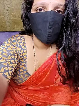 Snapshot of Rising_Smiler chatting on February 5, 5:42 pm Rising Smiler online show from February 5, 5:42 pm