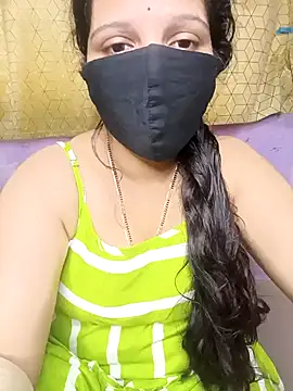 Snapshot of Rising_Smiler chatting on February 8, 12:17 pm Rising Smiler online show from February 8, 12:17 pm