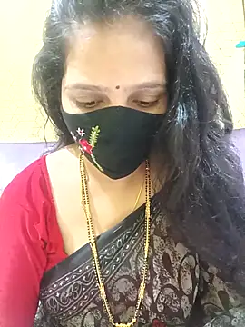 Snapshot of Rising_Smiler chatting on October 2, 5:09 pm Rising Smiler online show from October 2, 5:09 pm