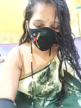 Snapshot of Rising_Smiler chatting on October 11, 9:30 am Rising Smiler online show from October 11, 9:30 am