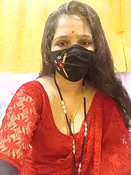 Snapshot of Rising_Smiler chatting on October 18, 9:43 am Rising Smiler online show from October 18, 9:43 am