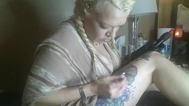 marilyn420 online show from July 18, 9:13 am