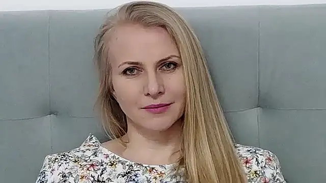 K  Adrienne online show from March 2, 12:11 pm