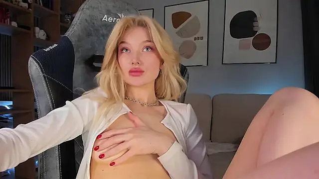 Snapshot of sugar_club chatting on January 29, 10:01 pm sugar club online show from January 29, 10:01 pm