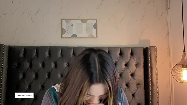 Kim Blane online show from March 29, 3:50 am