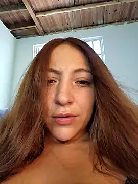 Snapshot of VickyHoult chatting on December 14, 7:14 pm VickyHoult online show from December 14, 7:14 pm