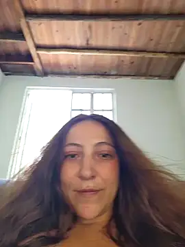 Snapshot of VickyHoult chatting on December 22, 5:42 pm VickyHoult online show from December 22, 5:42 pm