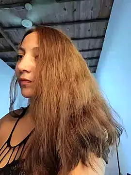 Snapshot of VickyHoult chatting on December 29, 9:41 pm VickyHoult online show from December 29, 9:41 pm