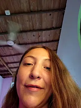 Snapshot of VickyHoult chatting on January 3, 7:50 pm VickyHoult online show from January 3, 7:50 pm