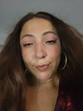 Snapshot of VickyHoult chatting on December 4, 8:06 pm VickyHoult online show from December 4, 8:06 pm