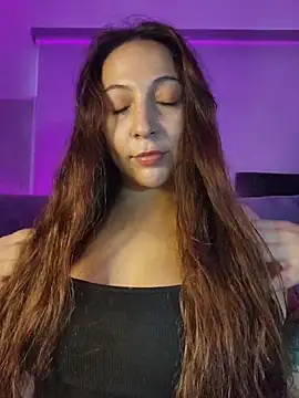 VickyHoult online show from January 18, 7:28 pm