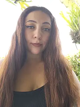 VickyHoult online show from February 28, 7:48 pm