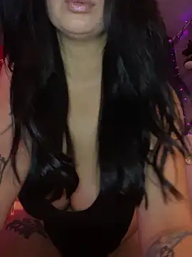 Snapshot of YreneRay chatting on December 22, 8:27 am YreneRay online show from December 22, 8:27 am