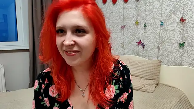 Snapshot of GenrikhBecca chatting on March 11, 3:45 pm GenrikhBecca online show from March 11, 3:45 pm