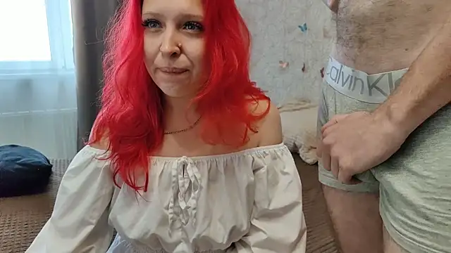 Snapshot of GenrikhBecca chatting on October 27, 11:25 am GenrikhBecca online show from October 27, 11:25 am