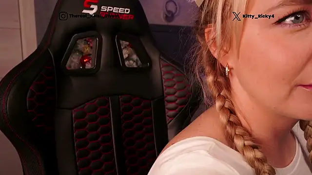 Kitty Ricky online show from January 11, 9:36 am