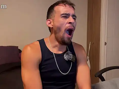 Emanuell   online show from March 25, 11:44 pm