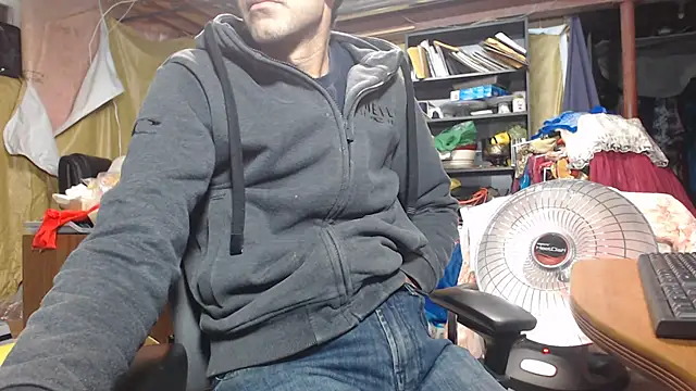 Gsmile1 online show from December 15, 10:15 pm