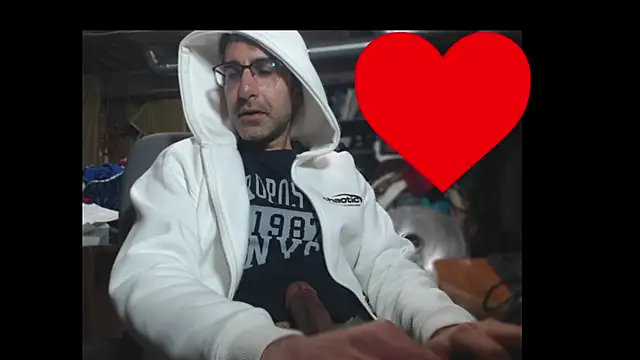 Gsmile1 online show from April 12, 2:11 pm