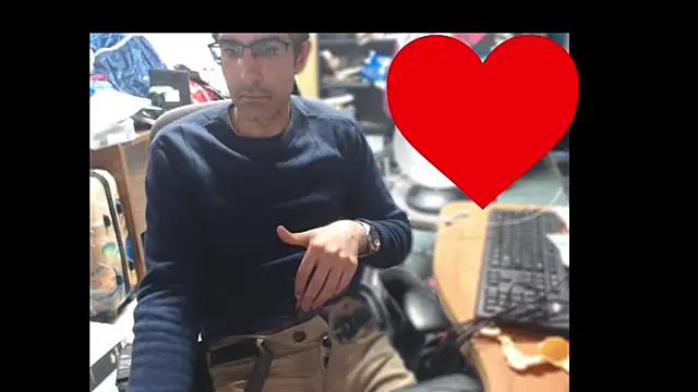 Gsmile1 online show from April 15, 9:15 pm