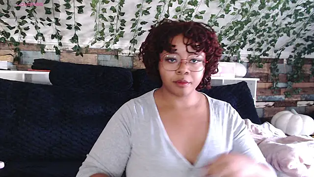 Snapshot of -khayaparker chatting on December 19, 5:29 pm -khayaparker online show from December 19, 5:29 pm