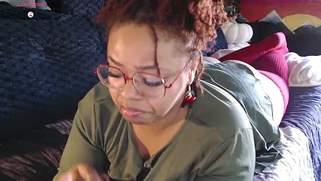 Snapshot of -khayaparker chatting on December 24, 5:34 pm -khayaparker online show from December 24, 5:34 pm