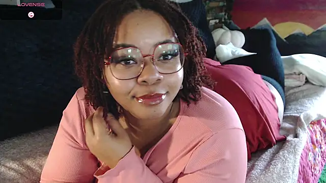 Snapshot of -khayaparker chatting on December 27, 6:53 pm -khayaparker online show from December 27, 6:53 pm