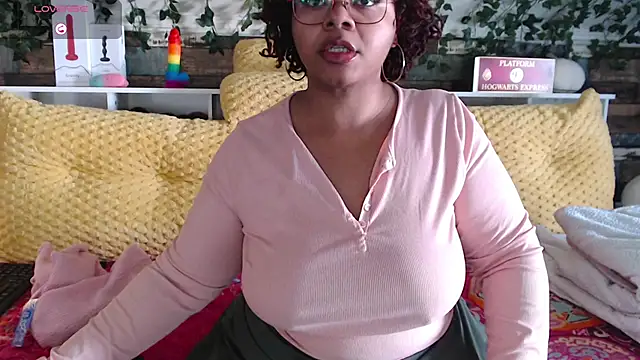 Snapshot of -khayaparker chatting on January 11, 4:36 pm -khayaparker online show from January 11, 4:36 pm