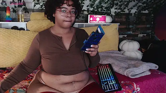 Snapshot of -khayaparker chatting on January 19, 10:17 pm -khayaparker online show from January 19, 10:17 pm