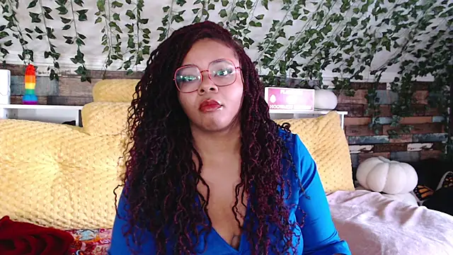 Snapshot of -khayaparker chatting on February 8, 3:00 pm -khayaparker online show from February 8, 3:00 pm