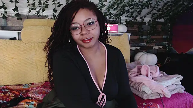 Snapshot of -khayaparker chatting on February 9, 1:56 pm -khayaparker online show from February 9, 1:56 pm